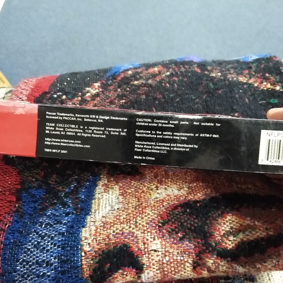 Diecast metal semi truck limited edition 2001 new in the box - Picture 3 of 3